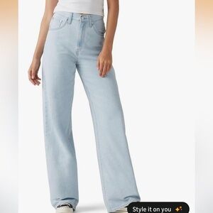 Levi’s Cinch Waist Baggy Jeans